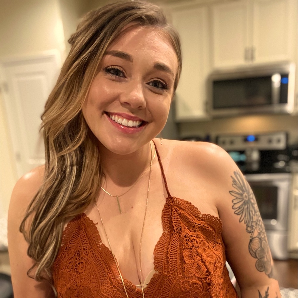 Meet your Posher, Madelyn
